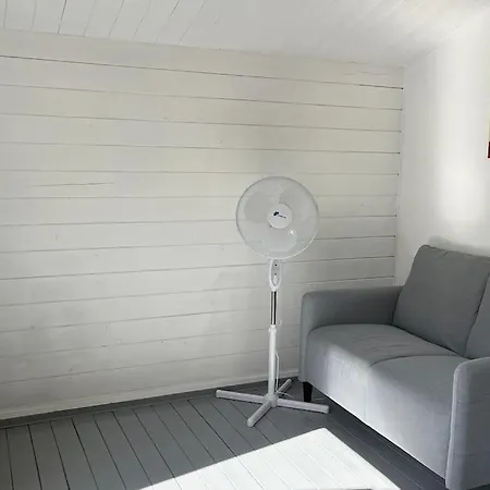 シャレー Au Domaine De L'aven